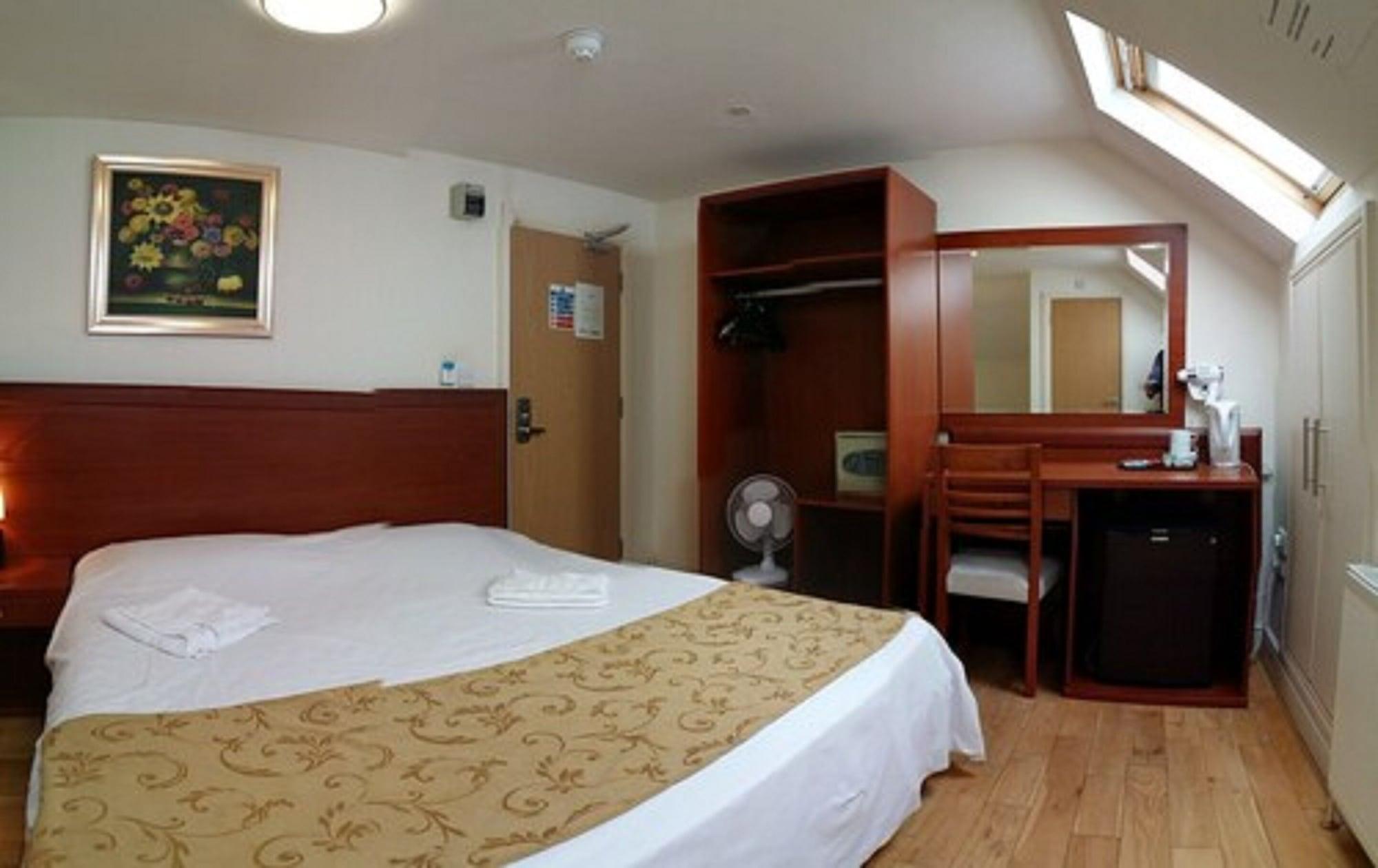 Corner House Hotel London Eksteriør billede